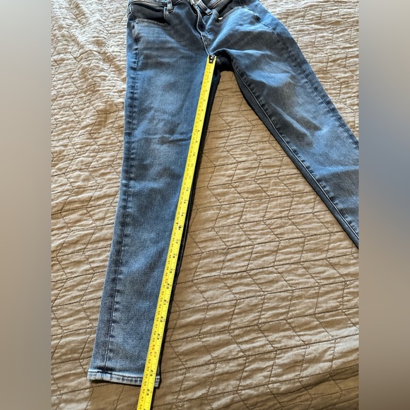 American Eagle High Rise Jegging Size 4 Short Super Stretch Light Wash - Picture 9 of 12